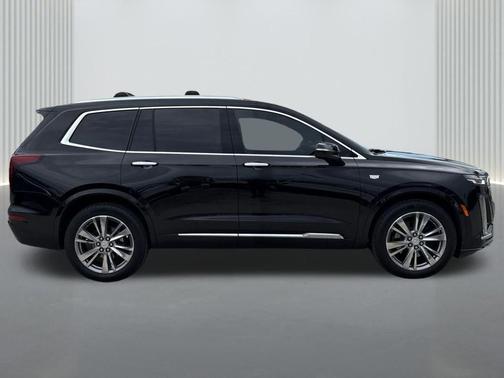 2024 Cadillac XT6 Premium Luxury FWD