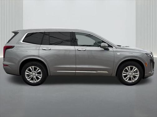 2025 Cadillac XT6 Luxury FWD