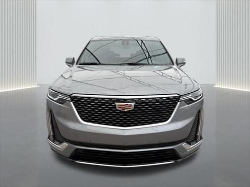 2025 Cadillac XT6 Luxury FWD