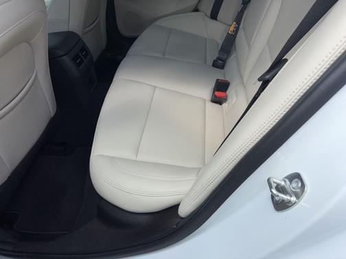 2026 Cadillac CT4 Luxury RWD