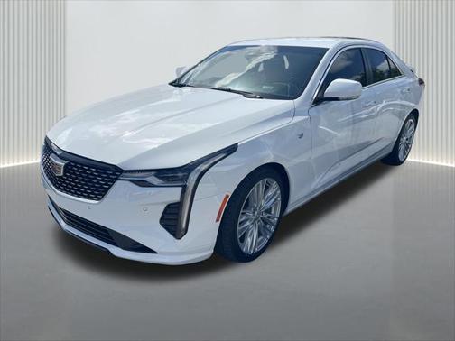 2022 Cadillac CT4 Premium Luxury