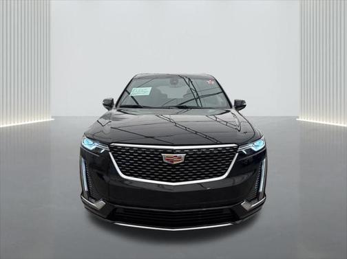 2025 Cadillac XT6 Premium Luxury FWD