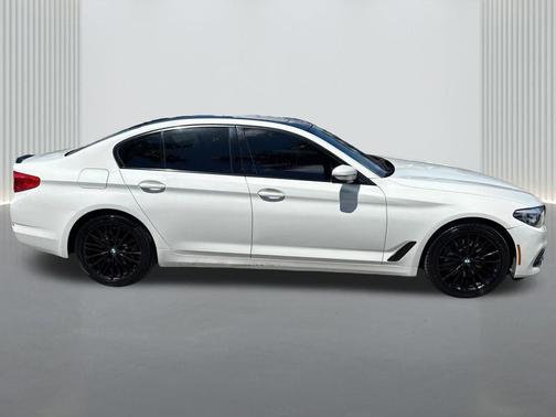 2020 BMW 530 530i Sedan