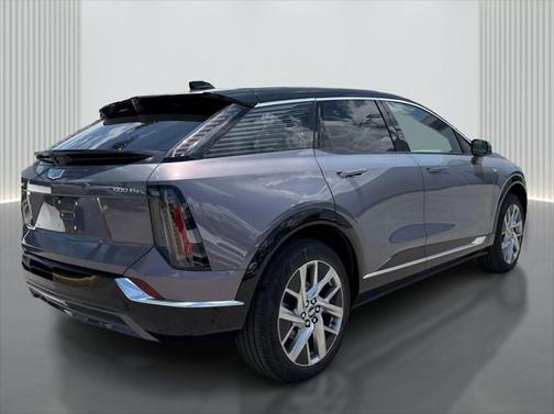 2025 Cadillac OPTIQ Luxury 1 AWD