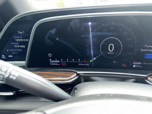 2023 Cadillac Escalade Luxury