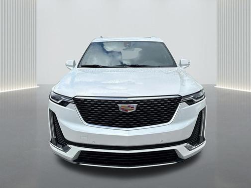 2025 Cadillac XT6 Luxury FWD