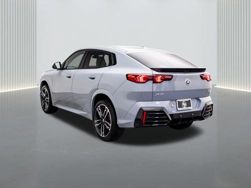 2025 BMW X2 xDrive28i