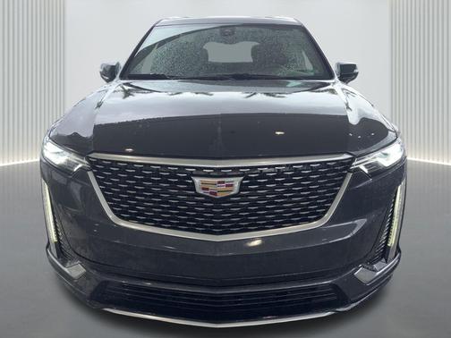 Wilder Metallic 2023 Cadillac XT6 Luxury FWD