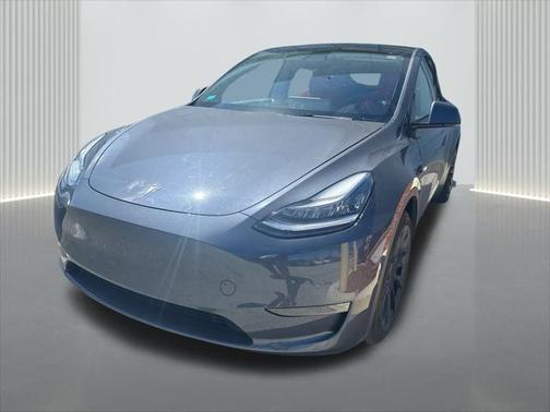 2021 Tesla Model Y Standard Range Rear-Wheel Drive