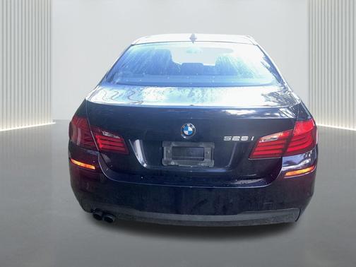 2013 BMW 528 528i