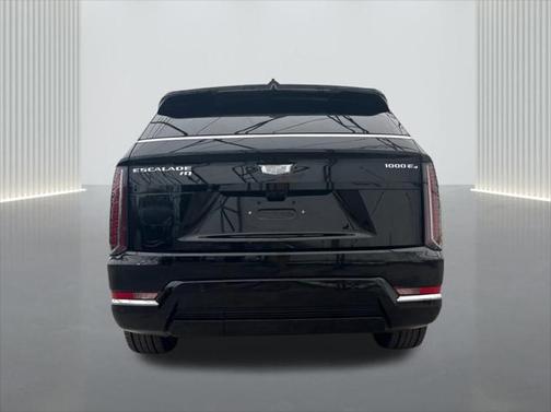 2025 Cadillac Escalade Luxury