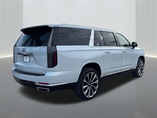 2026 Cadillac Escalade ESV Luxury