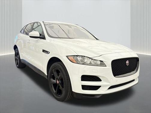 2019 Jaguar F-PACE 25t Premium