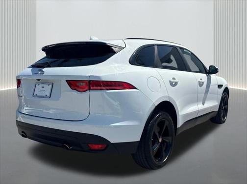 2019 Jaguar F-PACE 25t Premium