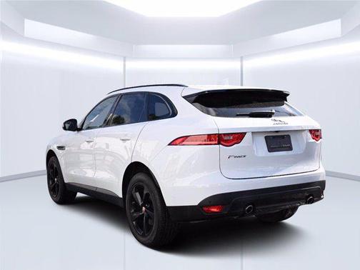 2019 Jaguar F-PACE 25t Premium