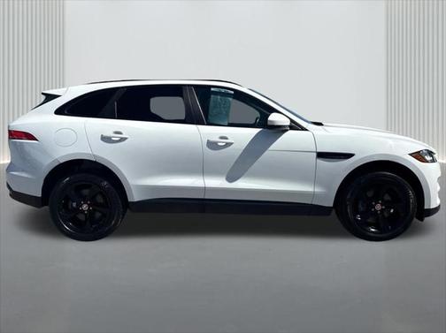 2019 Jaguar F-PACE 25t Premium