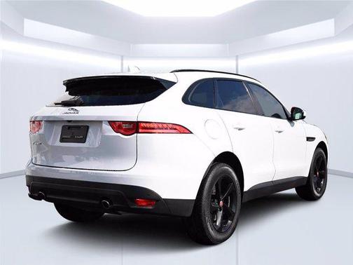 2019 Jaguar F-PACE 25t Premium