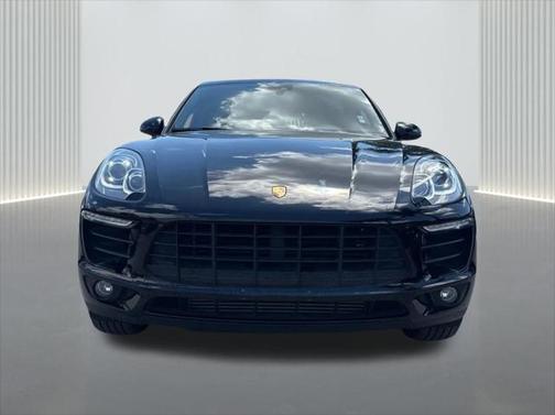 2018 Porsche Macan Base