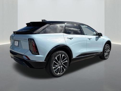 Nimbus Metallic 2026 Cadillac OPTIQ Sport