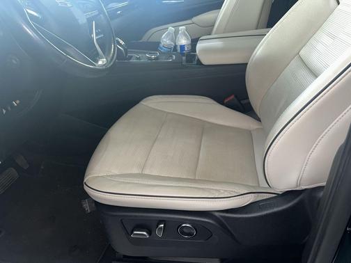 2021 Cadillac Escalade ESV Sport