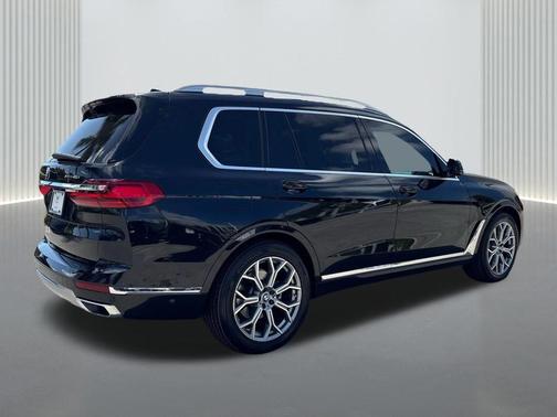 2021 BMW X7 xDrive40i