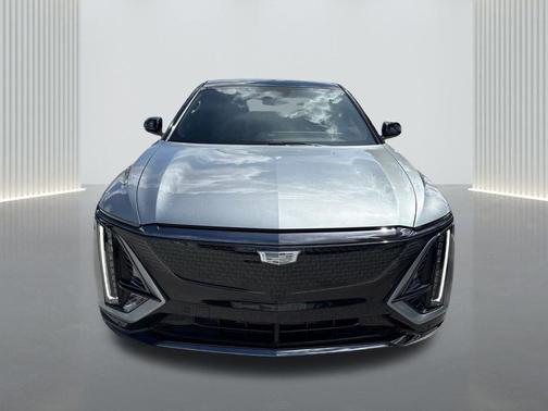2025 Cadillac LYRIQ Sport