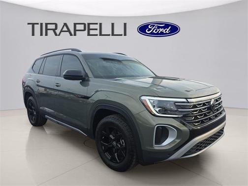 2024 Volkswagen Atlas 2.0T SE w/Technology 4MOTION