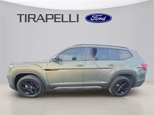 2024 Volkswagen Atlas 2.0T SE w/Technology 4MOTION