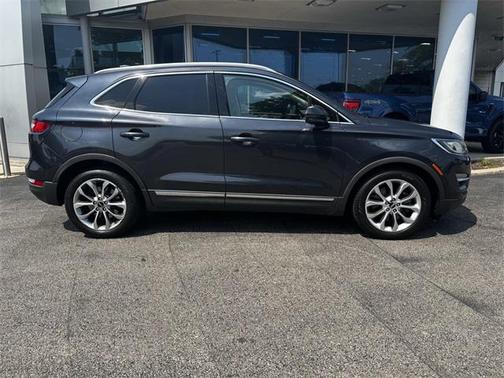 2015 Lincoln MKC Base