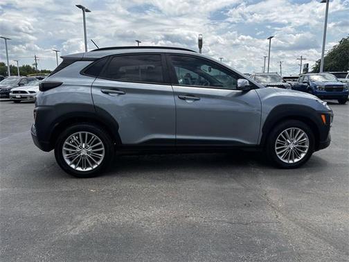 2020 Hyundai KONA SEL