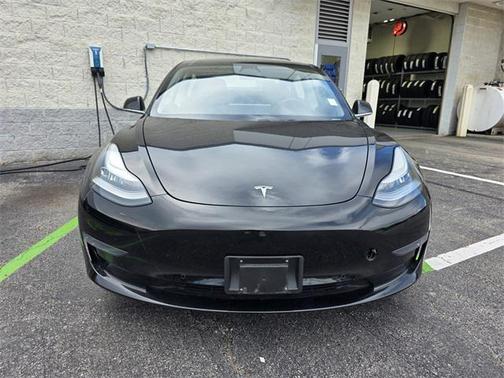 2019 Tesla Model 3 Standard Range
