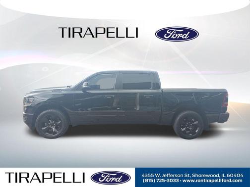 Diamond Black Crystal Pearlcoat 2019 RAM 1500 Big Horn