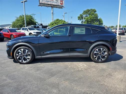 2025 Ford Mustang Mach-E Select
