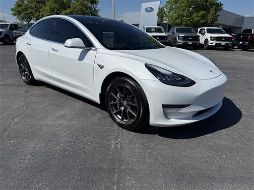 2019 Tesla Model 3 Long Range