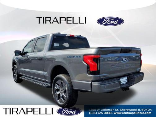 2025 Ford F-150 Lightning Flash