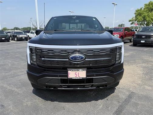 2023 Ford F-150 Lightning Platinum