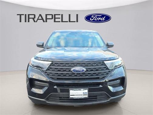 2022 Ford Explorer Base