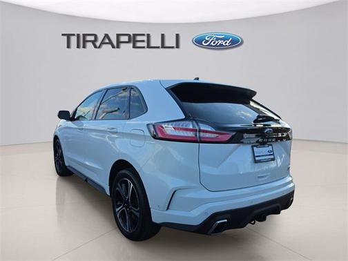 2022 Ford Edge ST