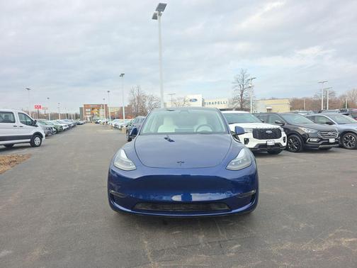 2022 Tesla Model Y Performance Dual Motor All-Wheel Drive