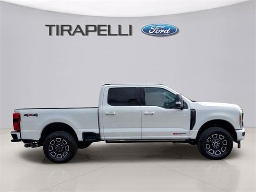 2025 Ford F-250 Platinum