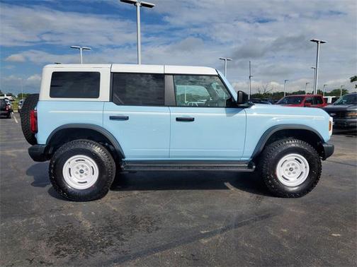 2025 Ford Bronco Heritage Edition