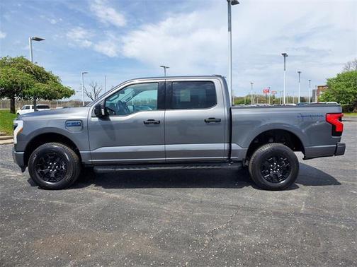 2025 Ford F-150 Lightning XLT