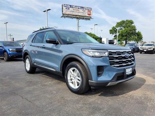 2025 Ford Explorer Active