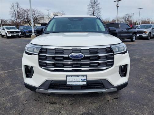 2025 Ford Explorer Active