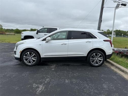 2020 Cadillac XT5 Premium Luxury