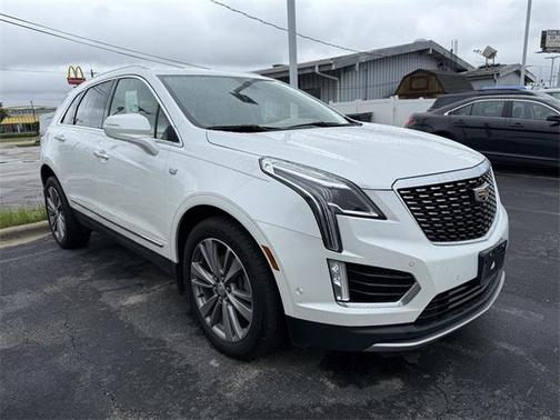 2020 Cadillac XT5 Premium Luxury