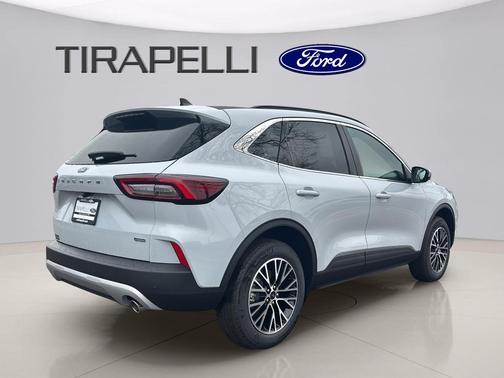 2026 Ford Escape PHEV SE