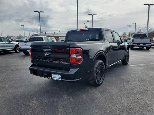 2025 Ford Maverick Lobo Standard