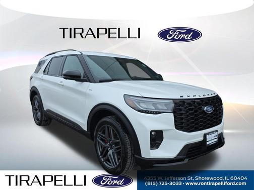 White Metallic 2025 Ford Explorer ST-Line