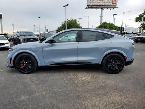 2025 Ford Mustang Mach-E GT